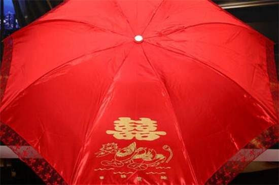 结婚红伞可以折叠伞吗