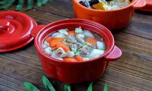 小炖盅隔水炖的一锅两汤 让你过上暖暖的冬天！